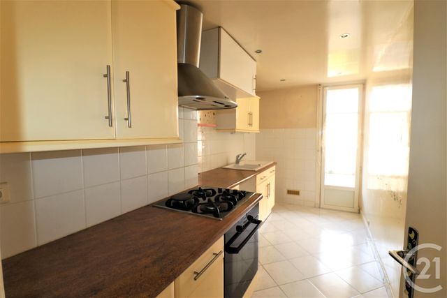Afficher la photo en grand Appartement T2 à vendre - 2 pièces - 58.85 m2 - LE CANNET - 06 - PROVENCE-ALPES-COTE-D-AZUR - Century 21 Les Clés Du Sud