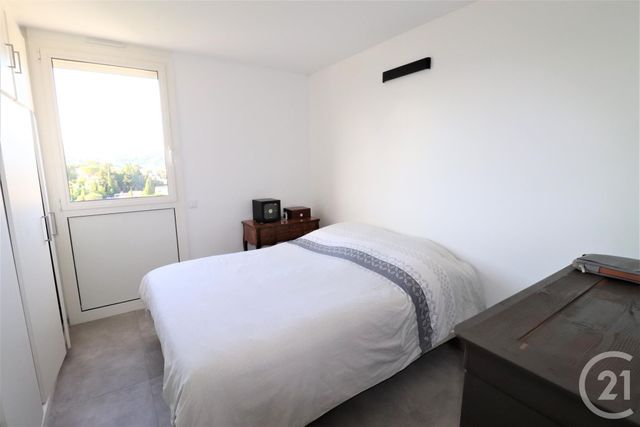 Appartement F2 à vendre - 2 pièces - 44.3 m2 - LE CANNET - 06 - PROVENCE-ALPES-COTE-D-AZUR - Century 21 Les Clés Du Sud Appartement F2 à vendre - 2 pièces - 44.3 m2 - LE CANNET - 06 - PROVENCE-ALPES-COTE-D-AZUR - Century 21 Les Clés Du Sud