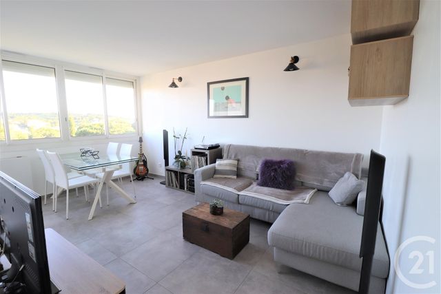 Appartement F2 à vendre - 2 pièces - 44.3 m2 - LE CANNET - 06 - PROVENCE-ALPES-COTE-D-AZUR - Century 21 Les Clés Du Sud Appartement F2 à vendre - 2 pièces - 44.3 m2 - LE CANNET - 06 - PROVENCE-ALPES-COTE-D-AZUR - Century 21 Les Clés Du Sud